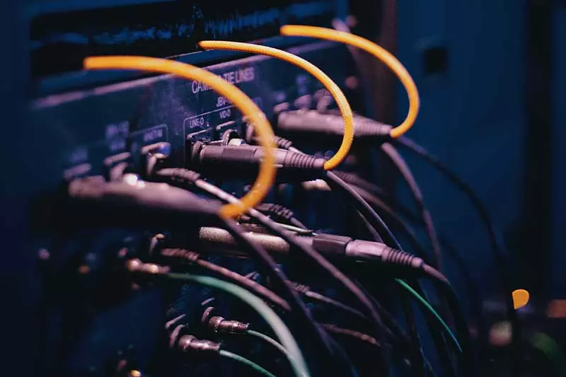 alu-hosting-alojamiento-web-servidor